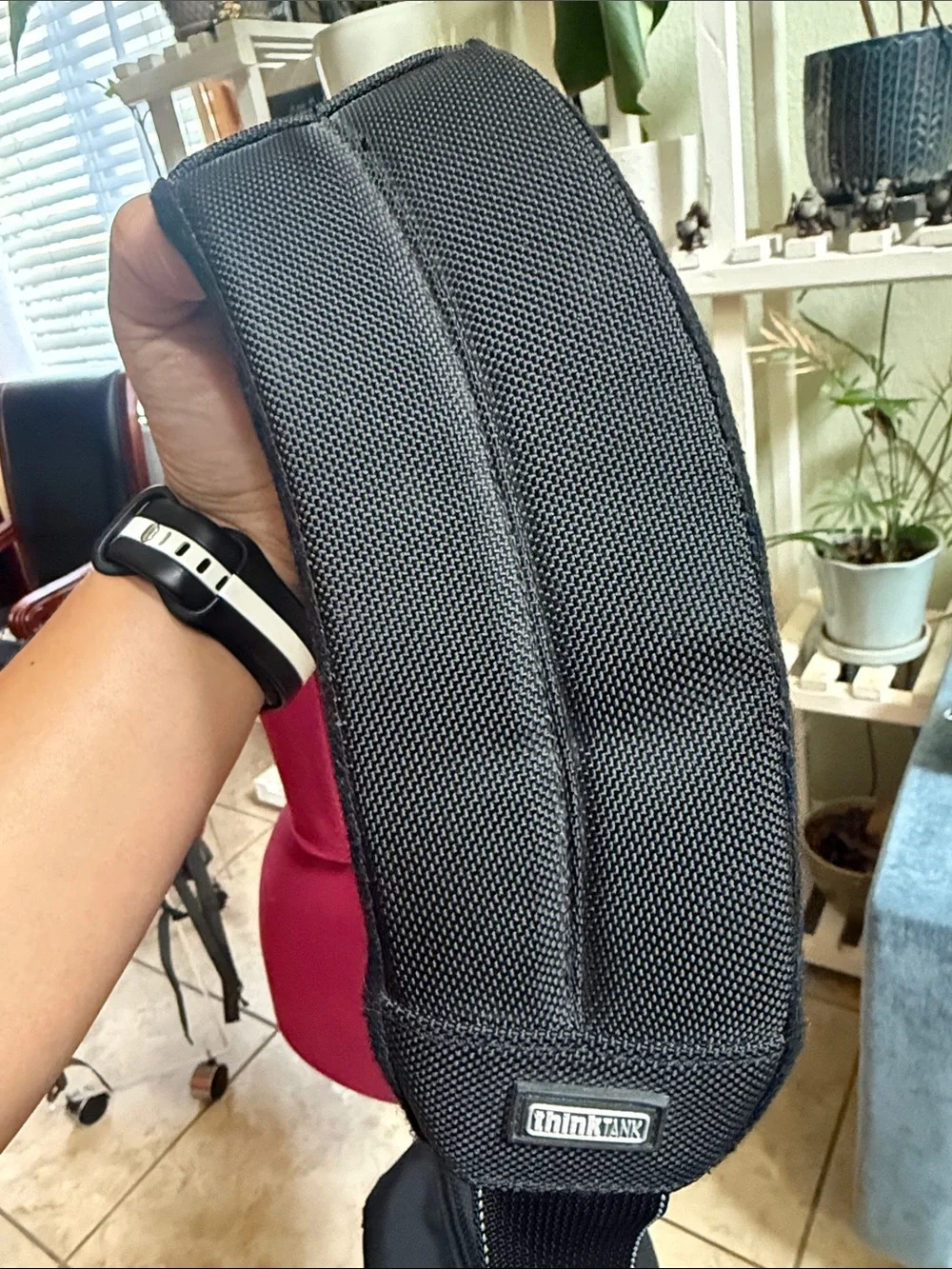 Think Tank Photo Urban Disguise shoulder bag-pre-loved.